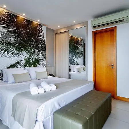 Linda Suite Com Cozinha Compacta Em Regiao Central Salvador Exterior photo